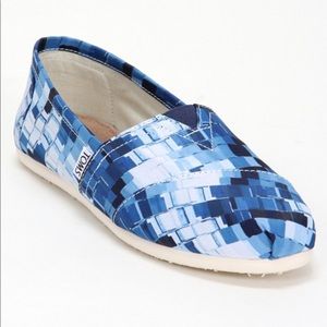 Toms Shoes - NWT Women’s Toms Toms Shoes - NWT Women’s Toms